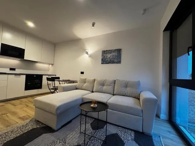 Forestlive Apartment *